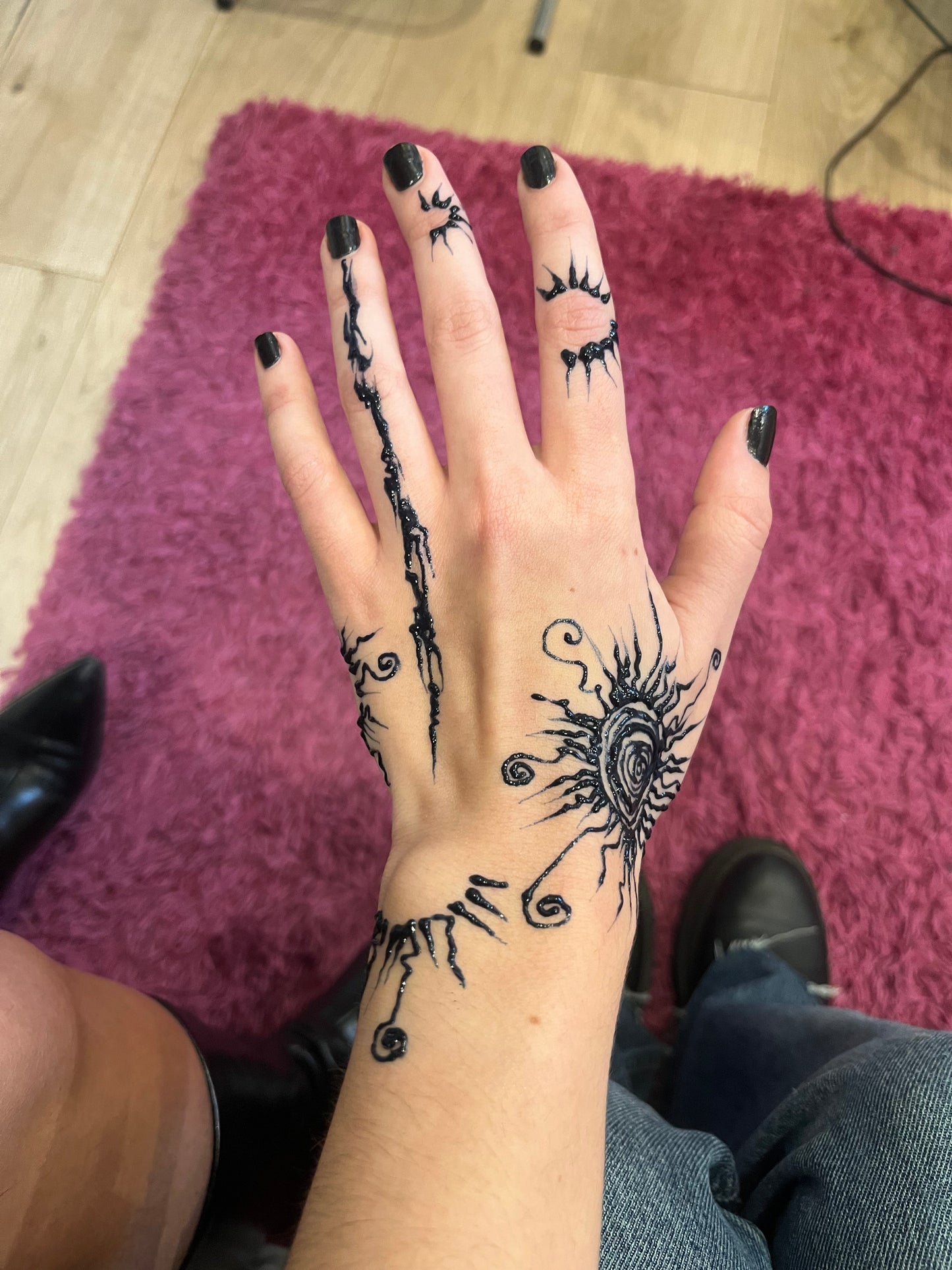 Atelier Lyon pour créer ton propre tatouage